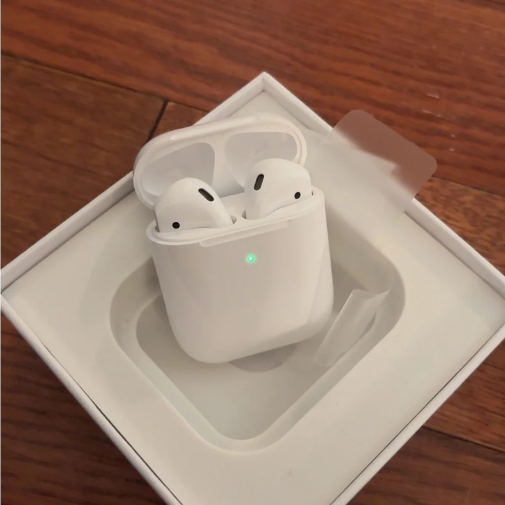 AirPods